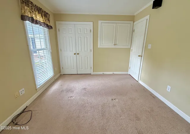 $319,000 | 4569 Hunter Creek Drive, La Grange, NC 28551