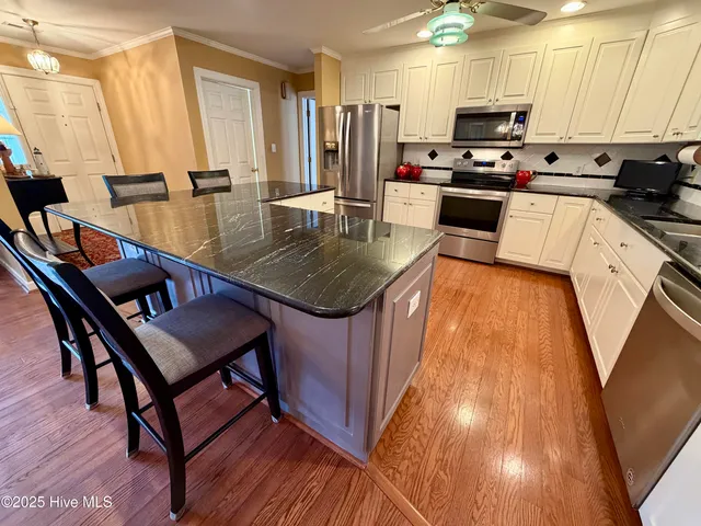 $319,000 | 4569 Hunter Creek Drive, La Grange, NC 28551