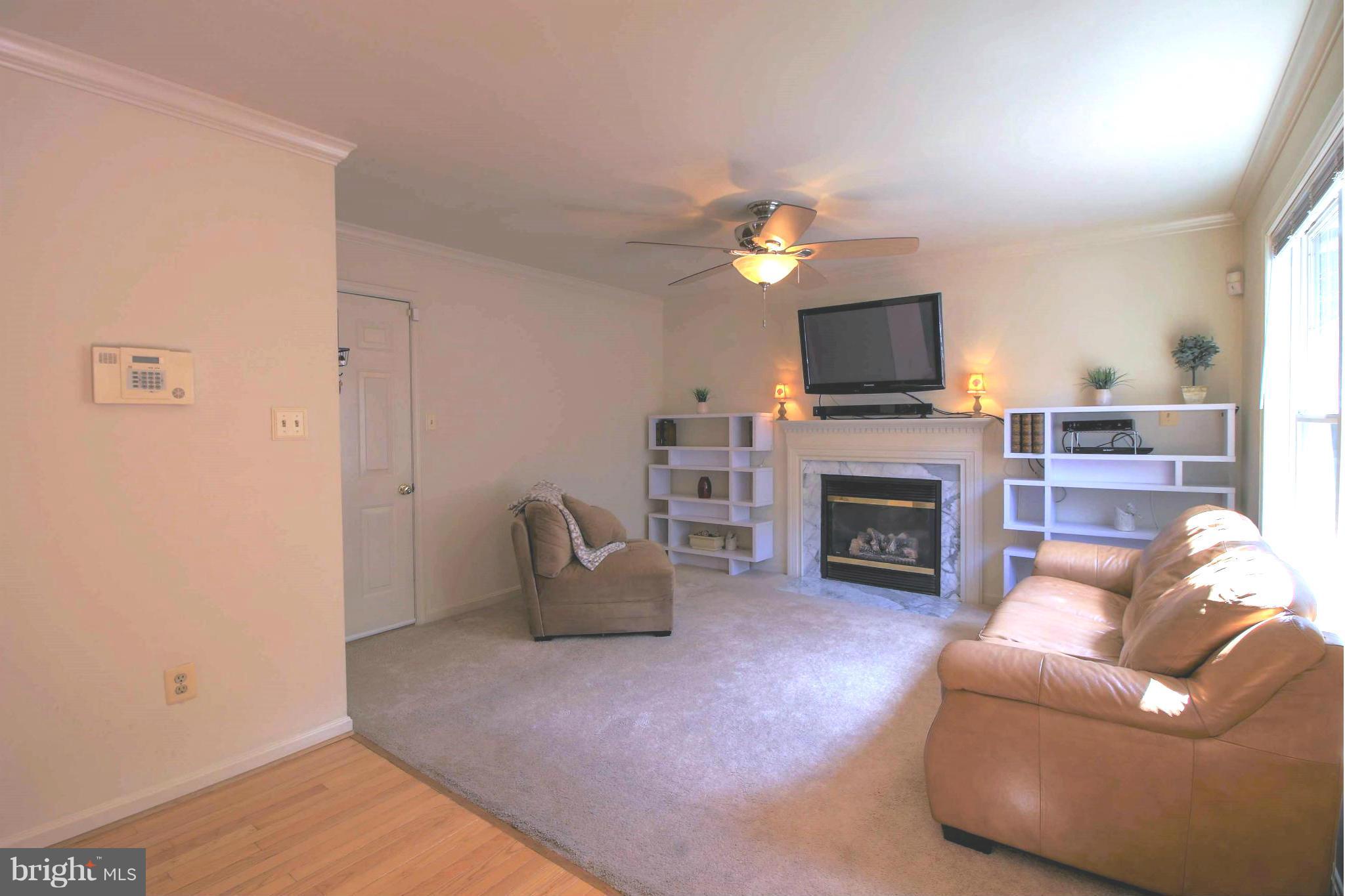 8020 Roland Court Elkridge, MD 21075 - Photo 6 of 30 Family Room