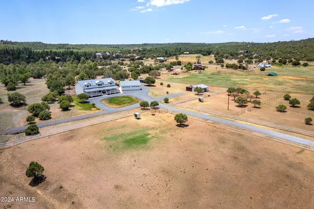 $1,690,000 | 5247 Highway 260, Pinedale, AZ 85901