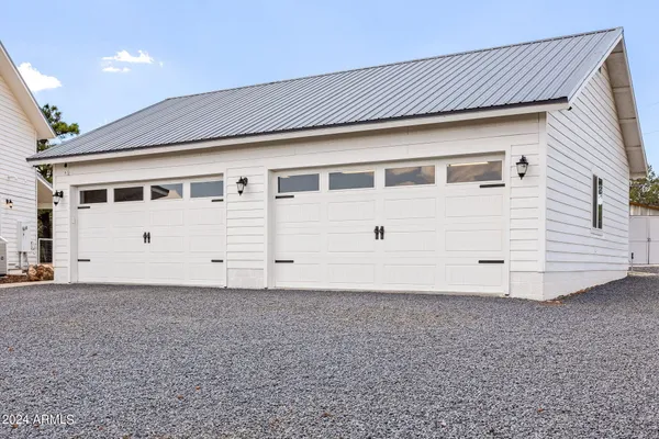 $1,690,000 | 5247 Highway 260, Pinedale, AZ 85901