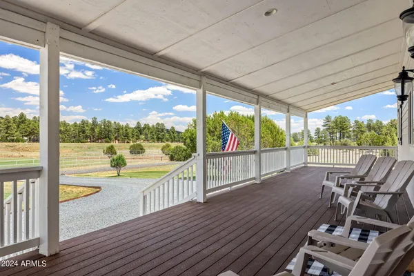 $1,690,000 | 5247 Highway 260, Pinedale, AZ 85901