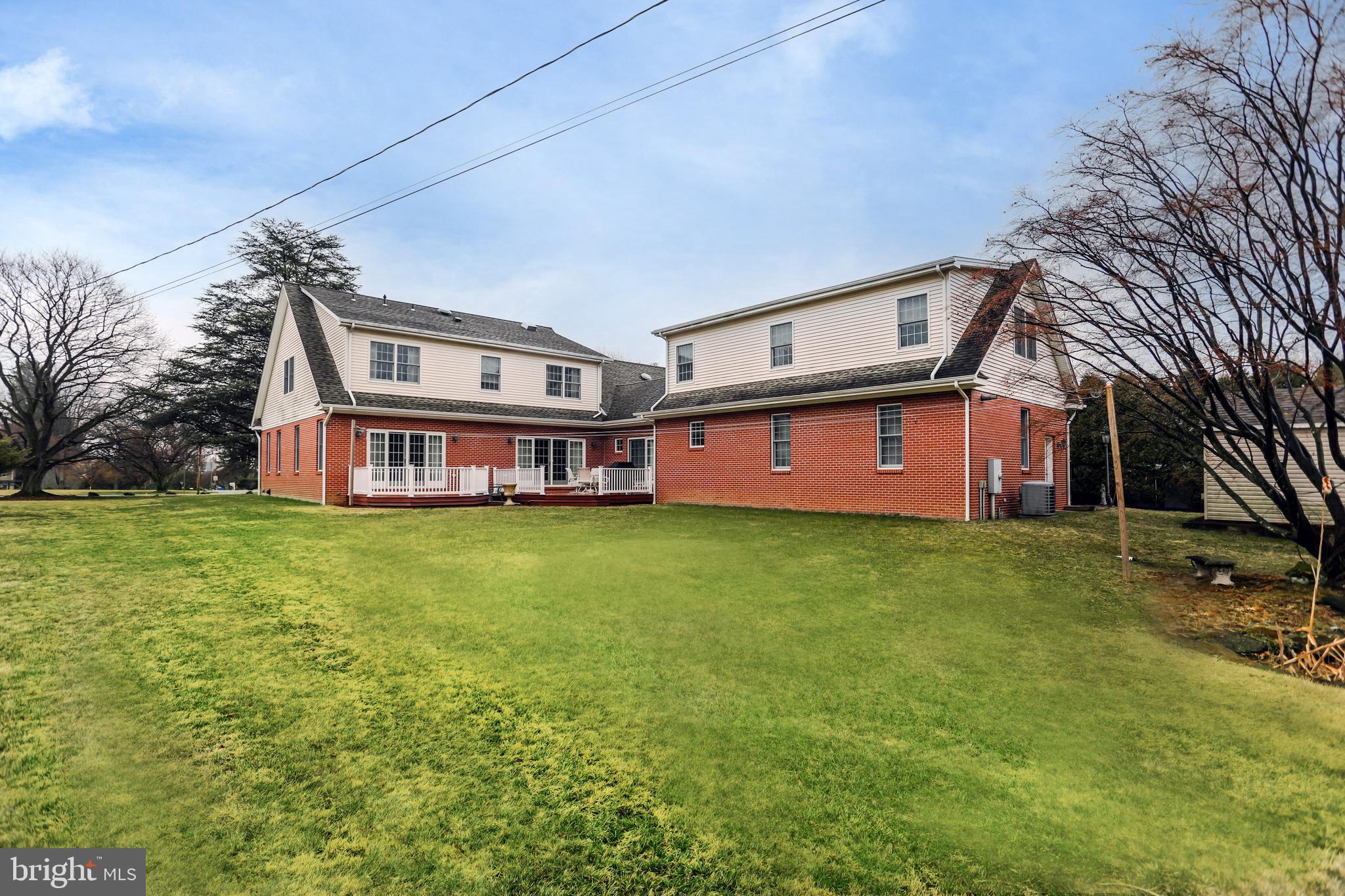 910 Jamestown Road Broomall, PA 19008 - Photo 3 of 42 Gallery Image 3