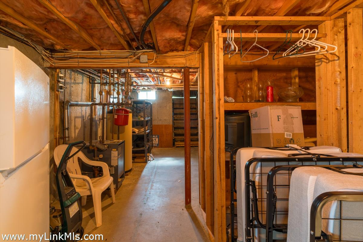 2 Farm Path Road Oak Bluffs, MA 02557 - Photo 28 of 37 a view of a walk in closet