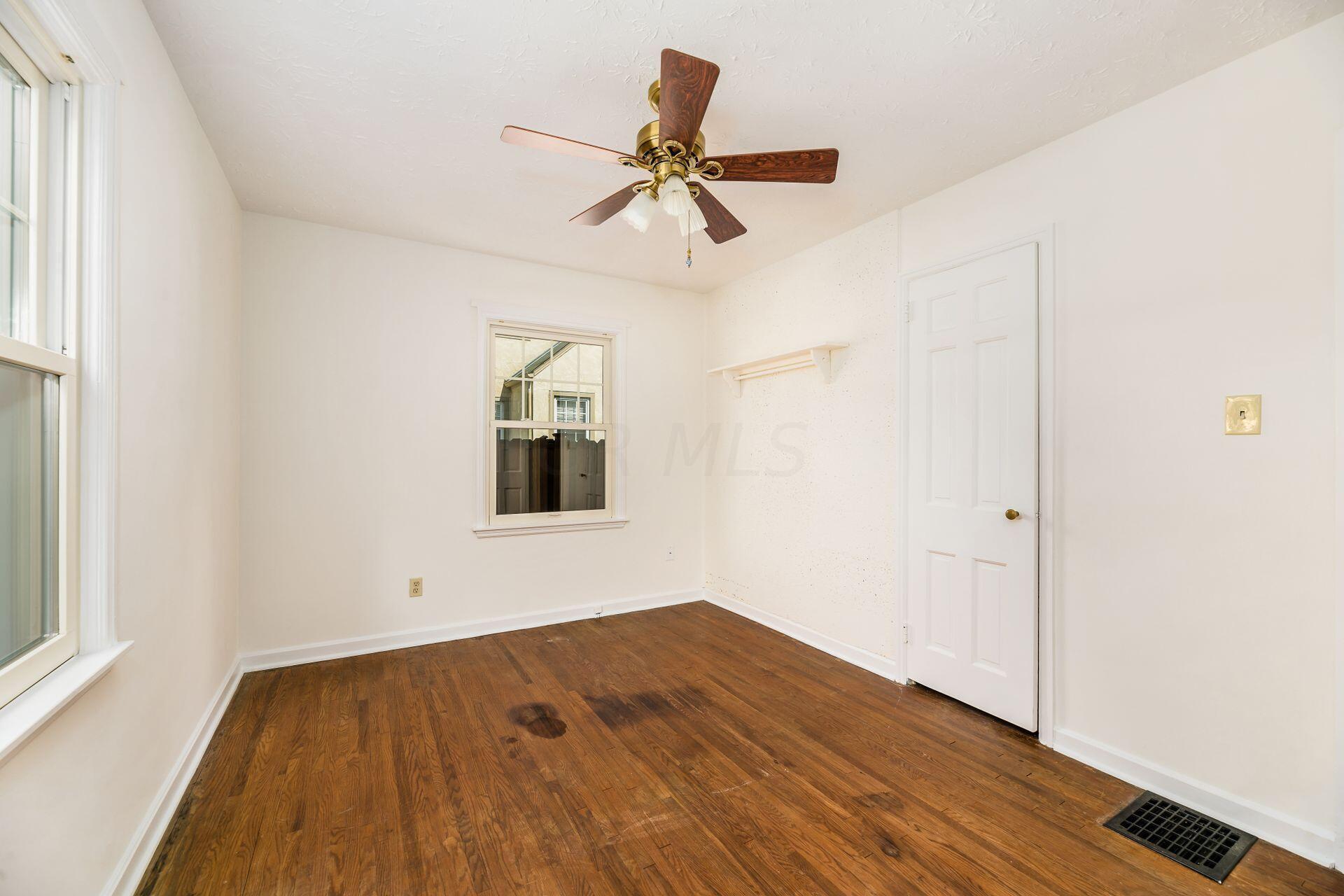 2247 Ridgeview Road Upper Arlington, OH 43221 - Photo 19 of 46