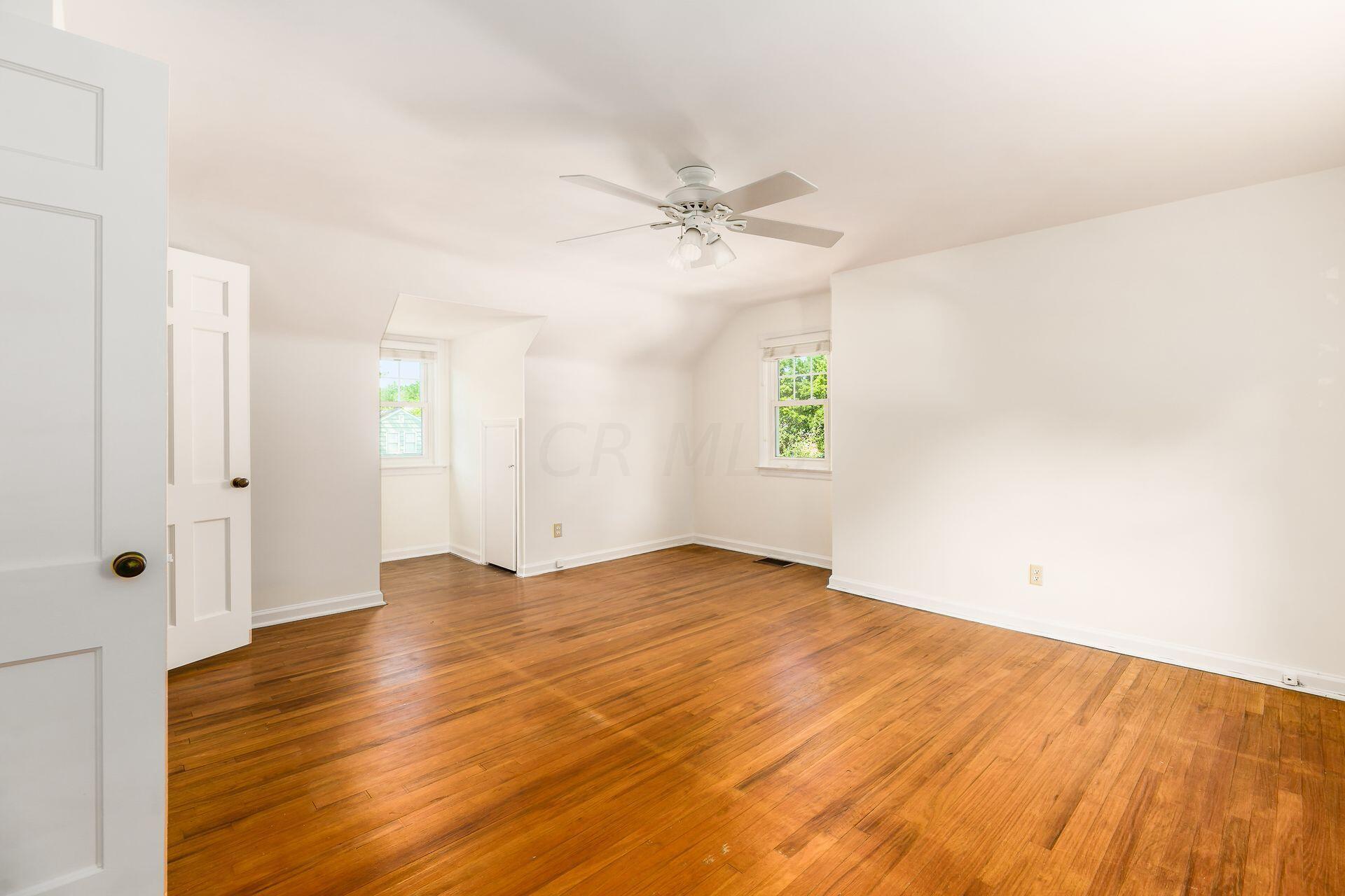 2247 Ridgeview Road Upper Arlington, OH 43221 - Photo 24 of 46
