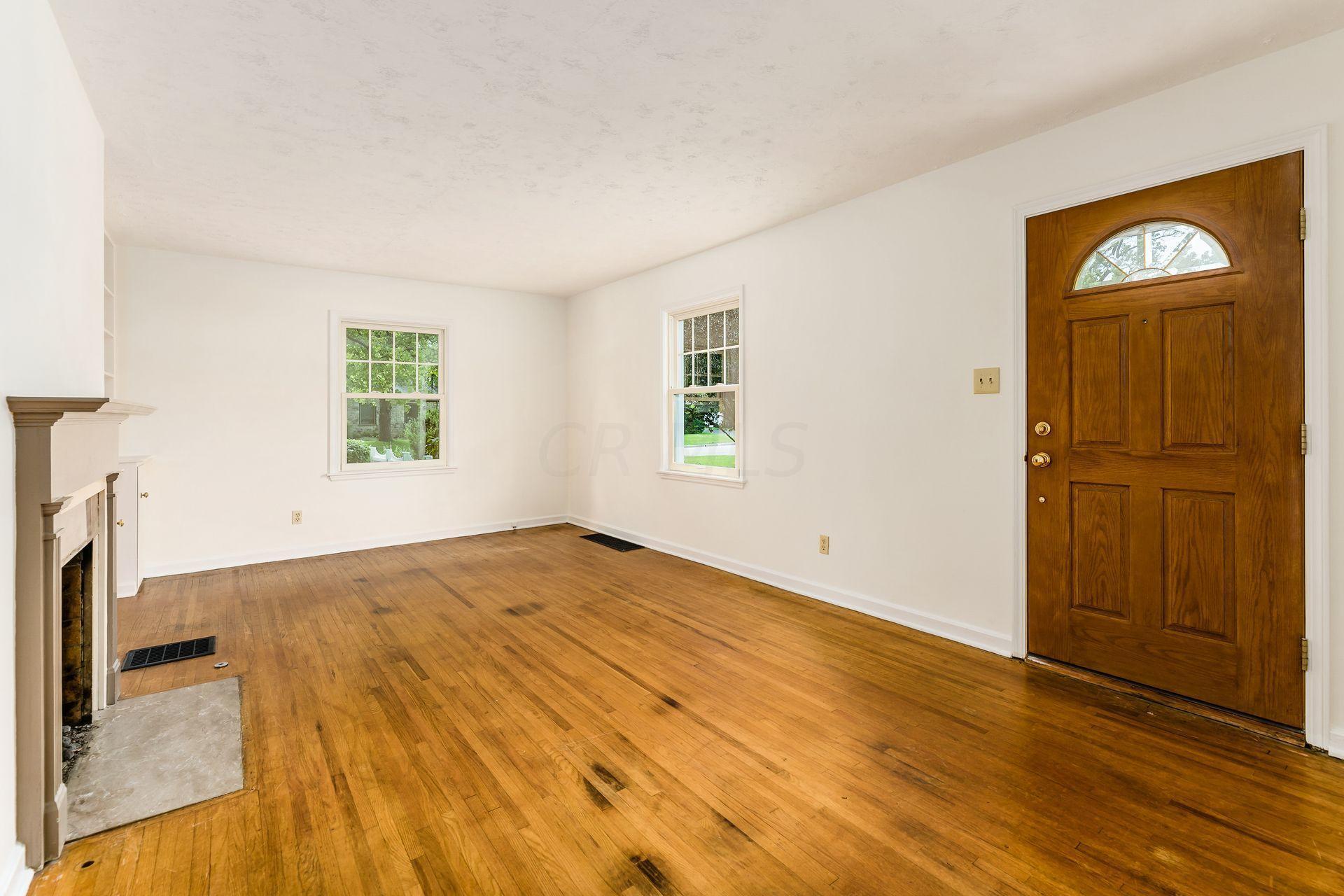 2247 Ridgeview Road Upper Arlington, OH 43221 - Photo 3 of 46