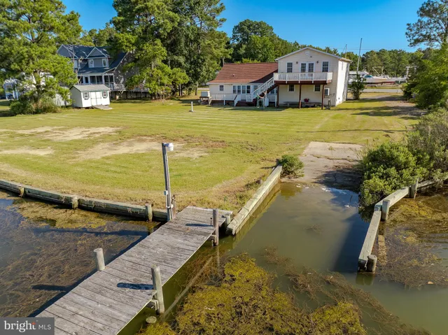 $494,900 | 16157 Cobb Island Road, Newburg, MD 20664