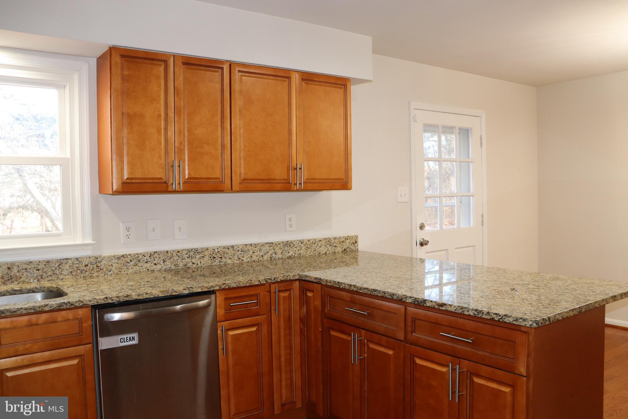8918 Burwell Road Nokesville, VA 20181 - Photo 2 of 29 Beautiful granite