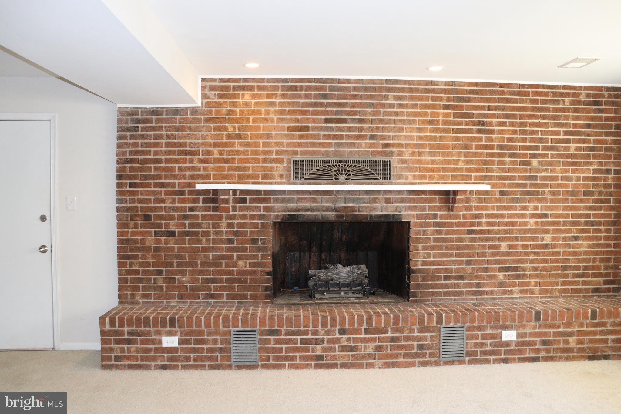 8918 Burwell Road Nokesville, VA 20181 - Photo 7 of 50