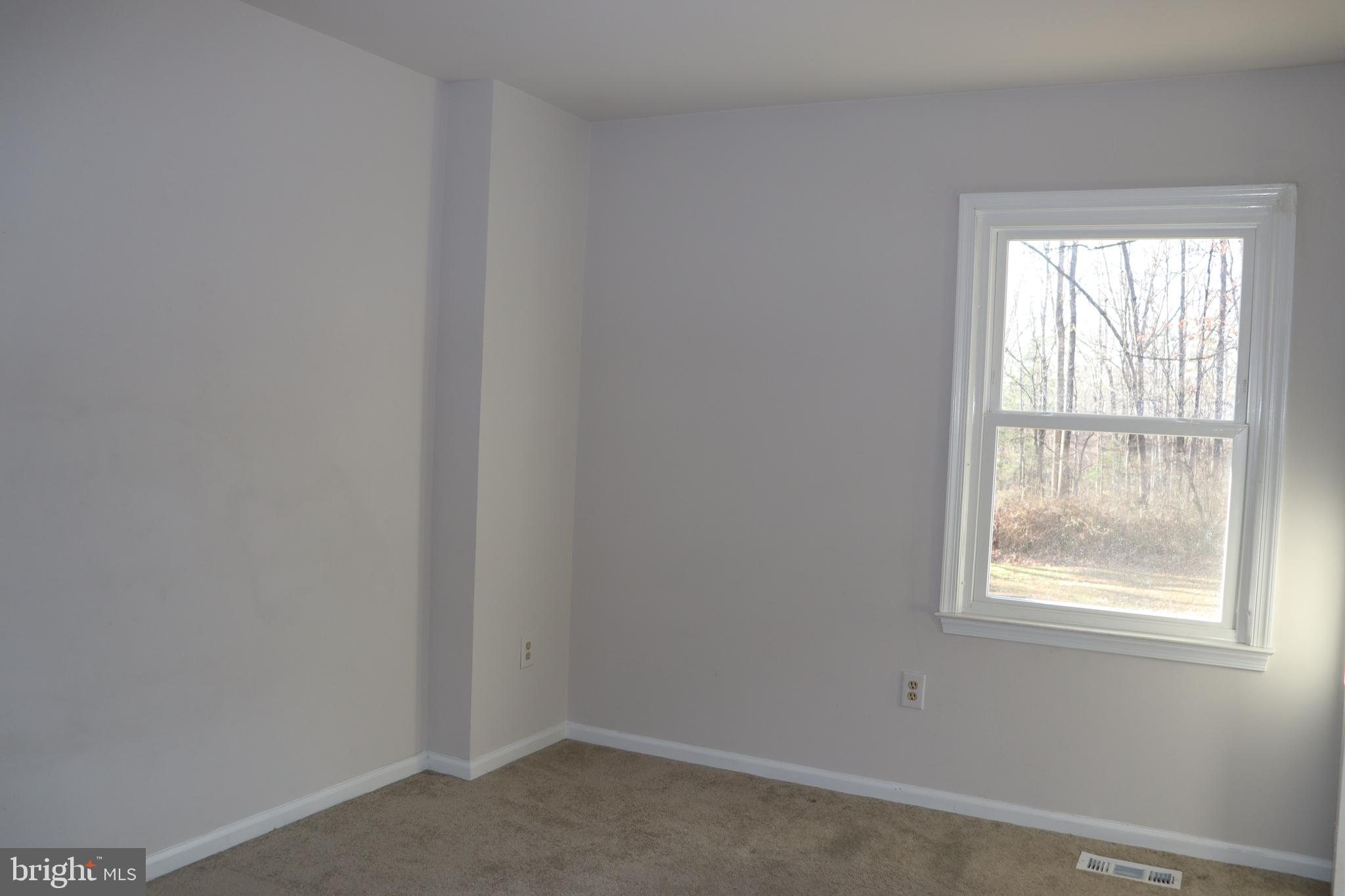 8918 Burwell Road Nokesville, VA 20181 - Photo 8 of 29 Beroom 2