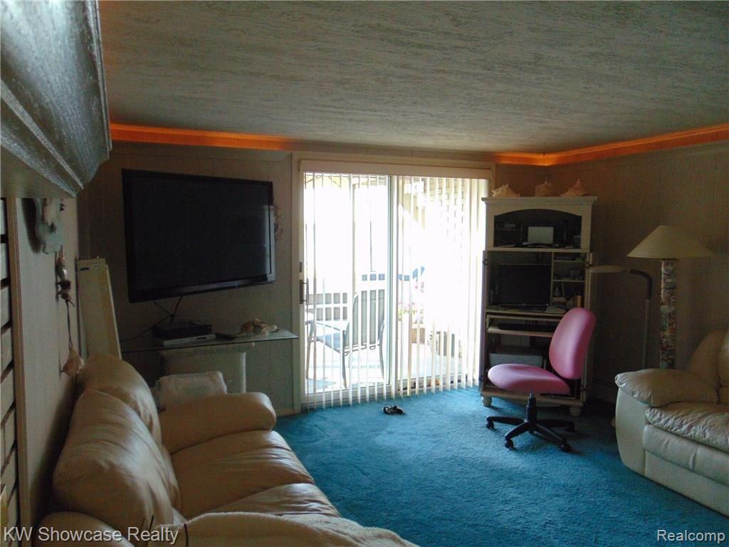 3980 Sleeth Road Commerce Township, MI 48382 - Photo 18 of 29 DSC01788.JPG