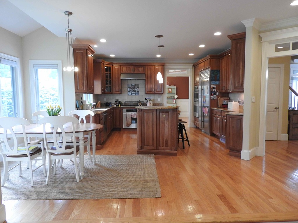 23 Mellon Road Wellesley, MA 02482 - Photo 5 of 19 Gallery Image 5