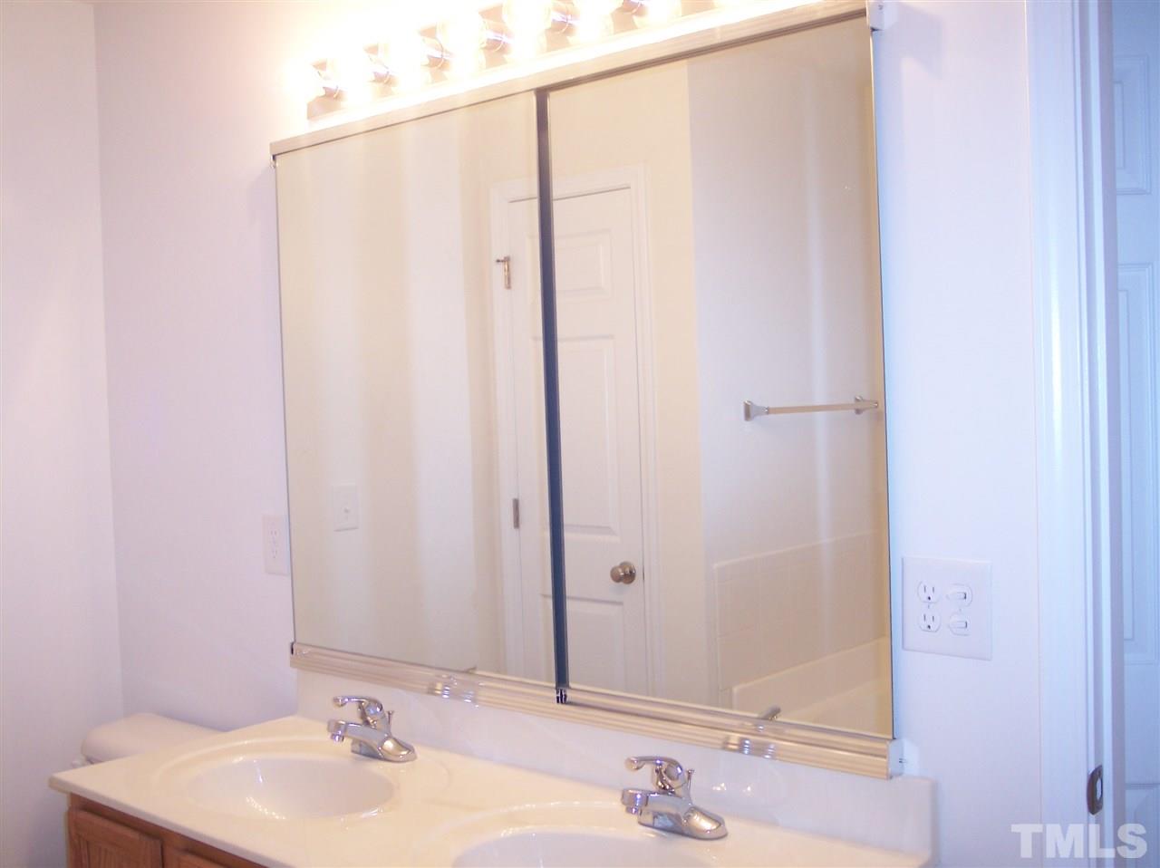 11720 Coppergate Drive, Unit 106 Raleigh, NC 27614 - Photo 11 of 12