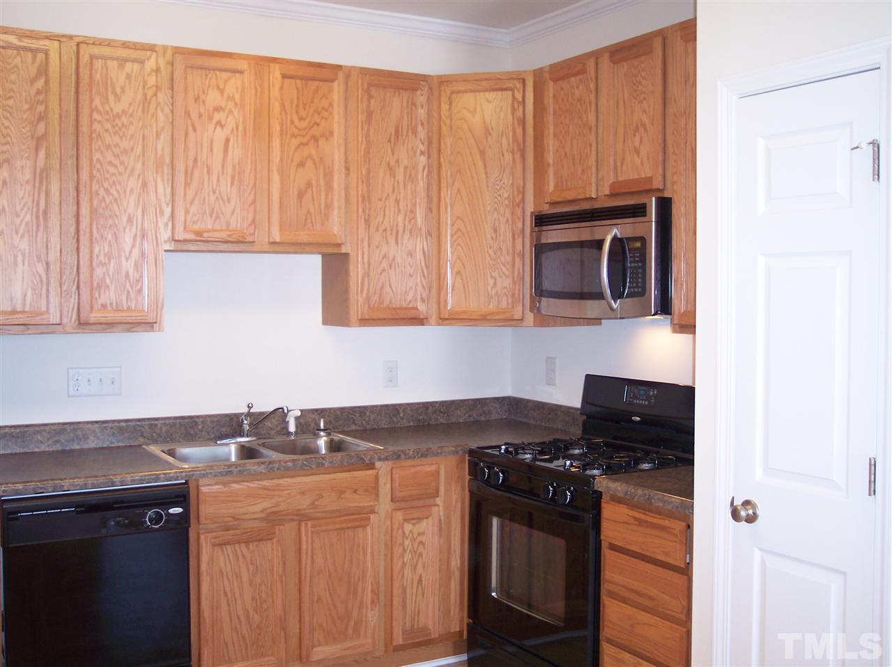11720 Coppergate Drive, Unit 106 Raleigh, NC 27614 - Photo 3 of 12