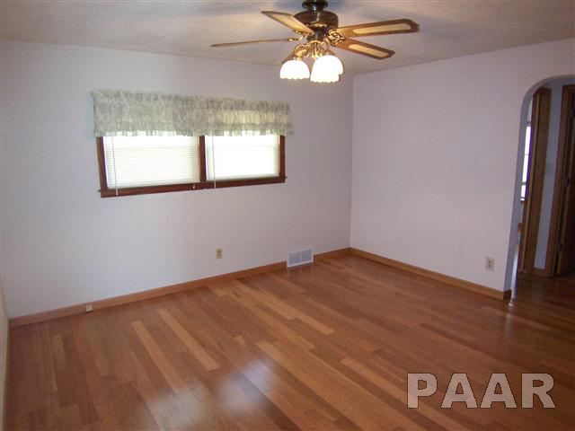 13546 North Manito Road Manito, IL 61546 - Photo 17 of 35 Gallery Image 17