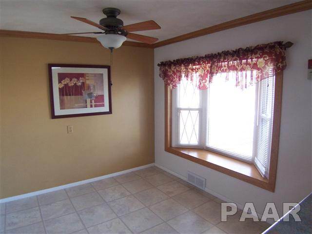 13546 North Manito Road Manito, IL 61546 - Photo 6 of 35 Gallery Image 6