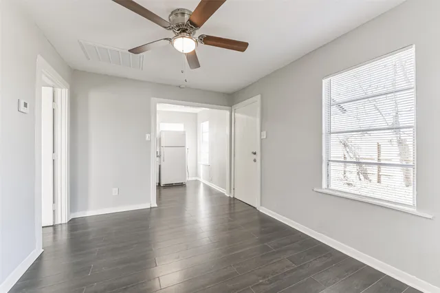 $1,600 | 510 South Utah Street, La Porte, TX 77571