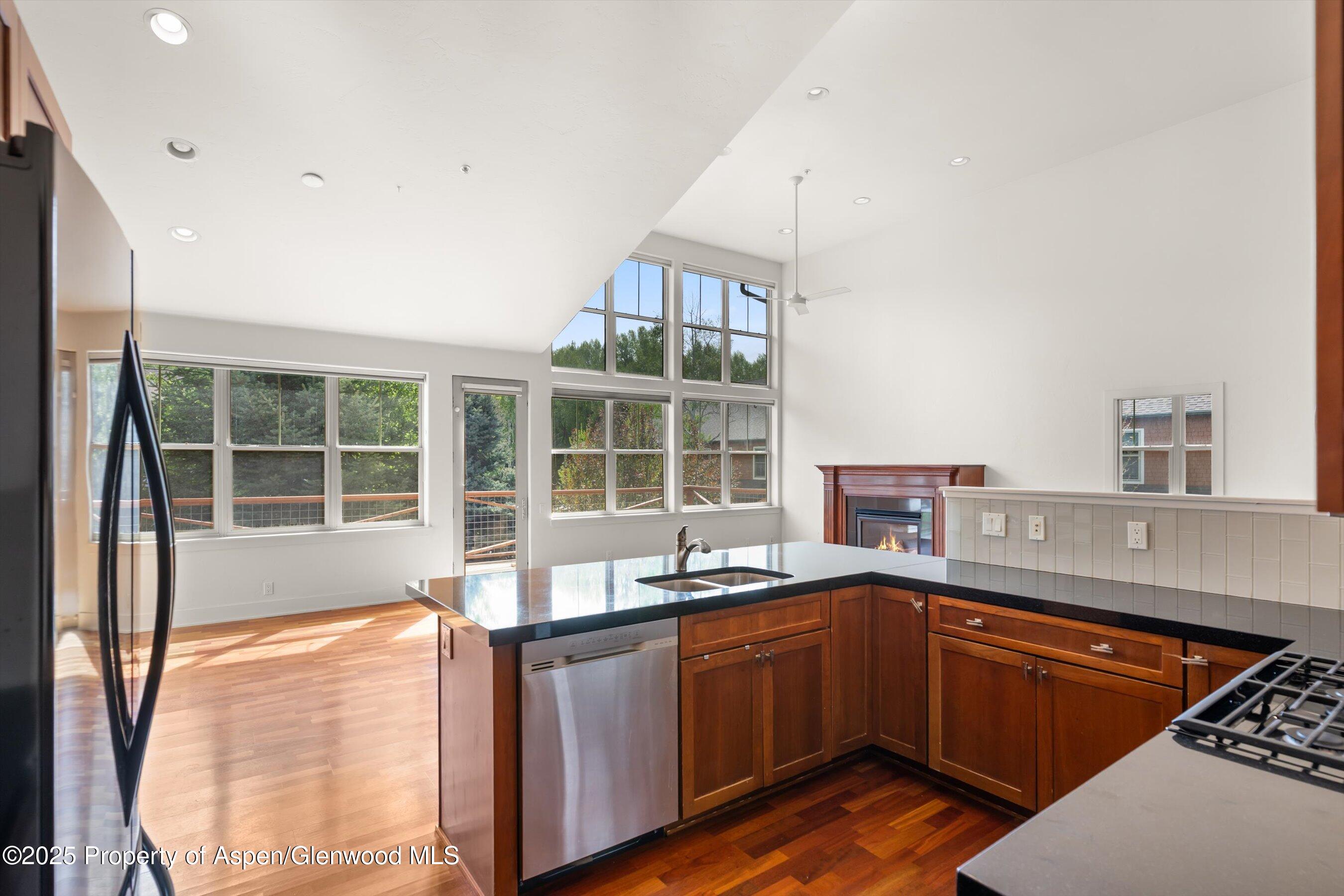 15-360EvansCt_25051615