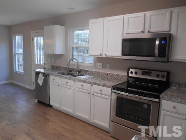 4136 Dalcross Road Raleigh, NC 27610 - Photo 8 of 21