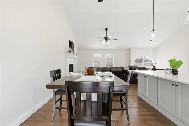 $350,000 | 405 South Monroe Street, Raymore, MO 64083