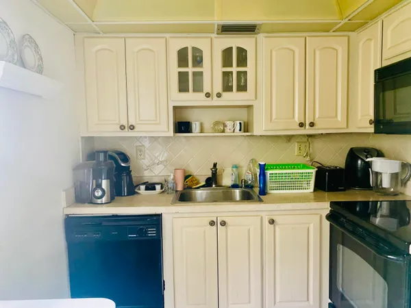 $1,600 | 441 Burgundy North, Unit 441, Delray Beach, FL 33484