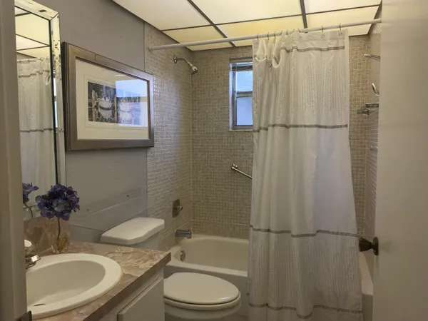 $1,600 | 441 Burgundy North, Unit 441, Delray Beach, FL 33484