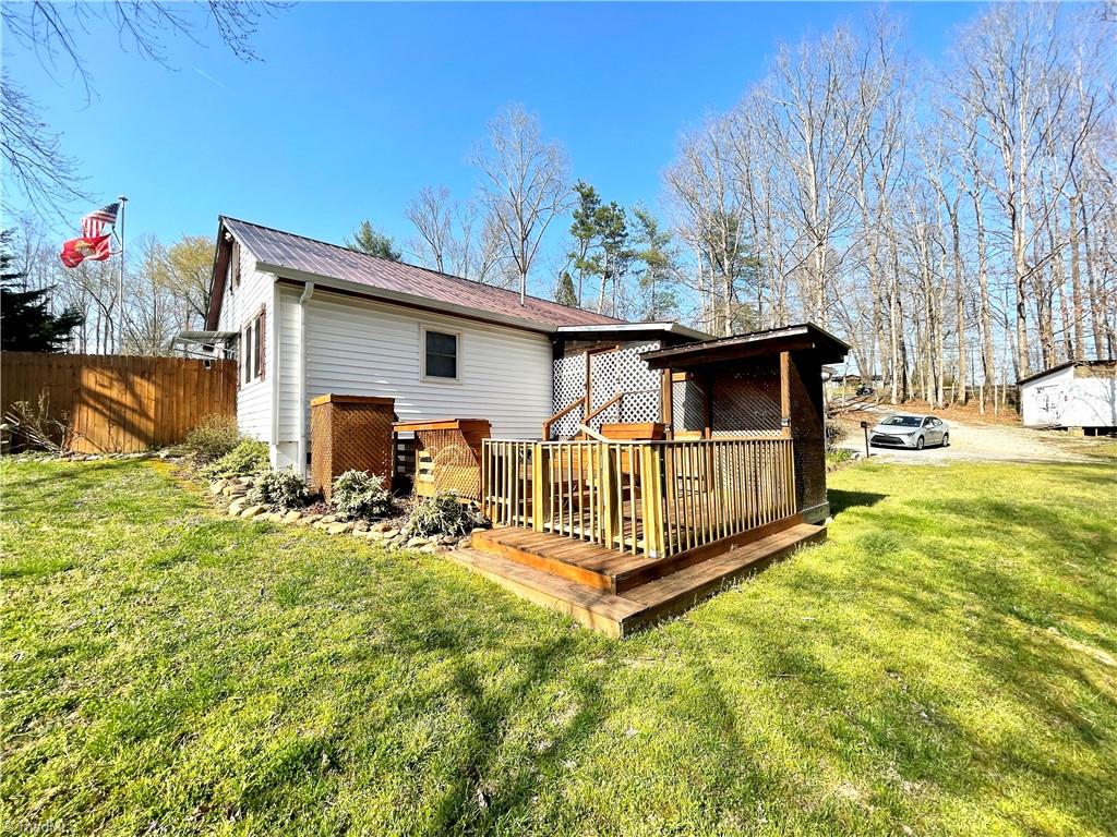 2324 Boomer Road Boomer, NC 28606 - Photo 2 of 19 Gallery Image 2