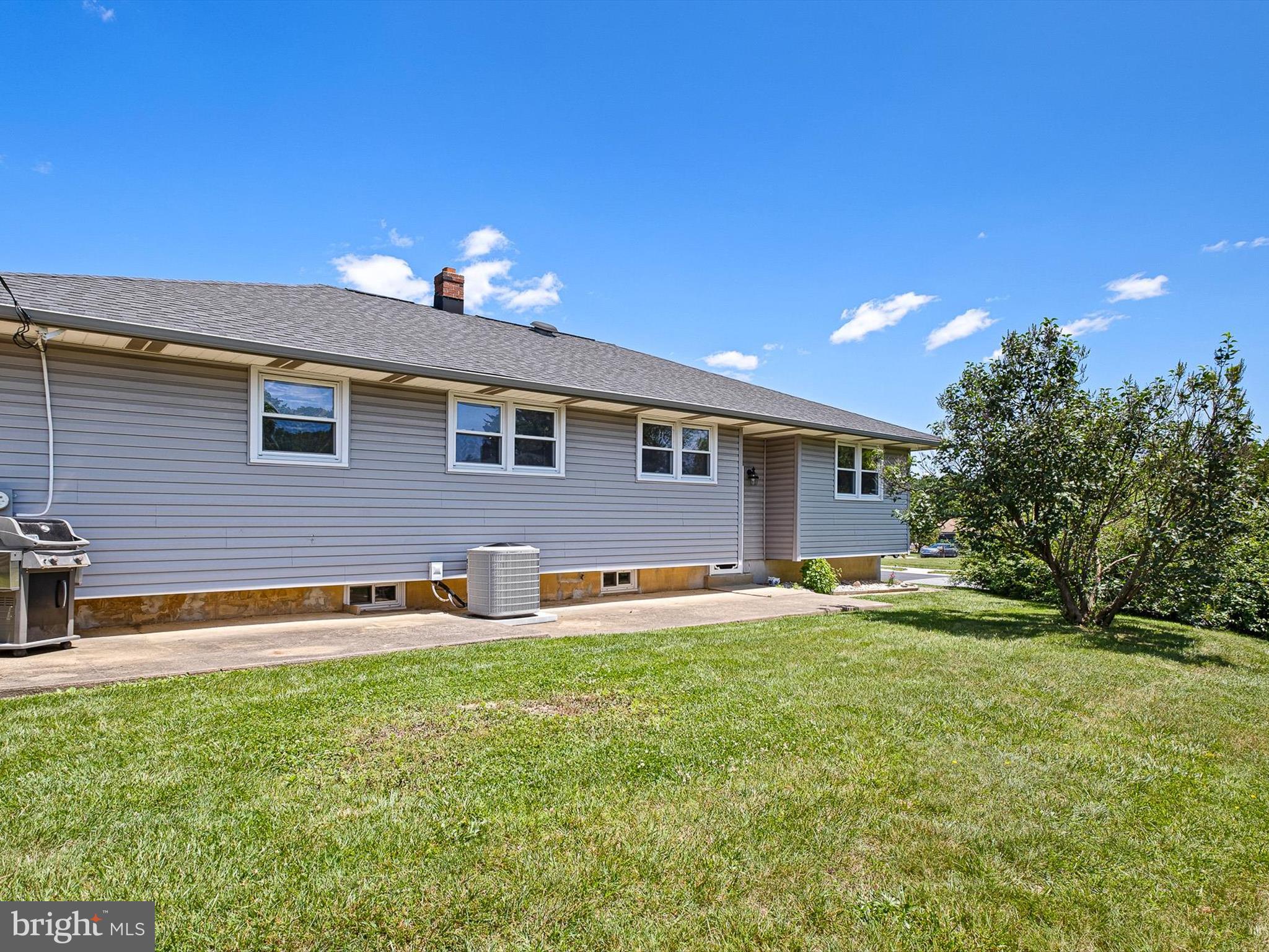 2114 Wrexham Road Wilmington, DE 19810 - Photo 25 of 27 View of house from back