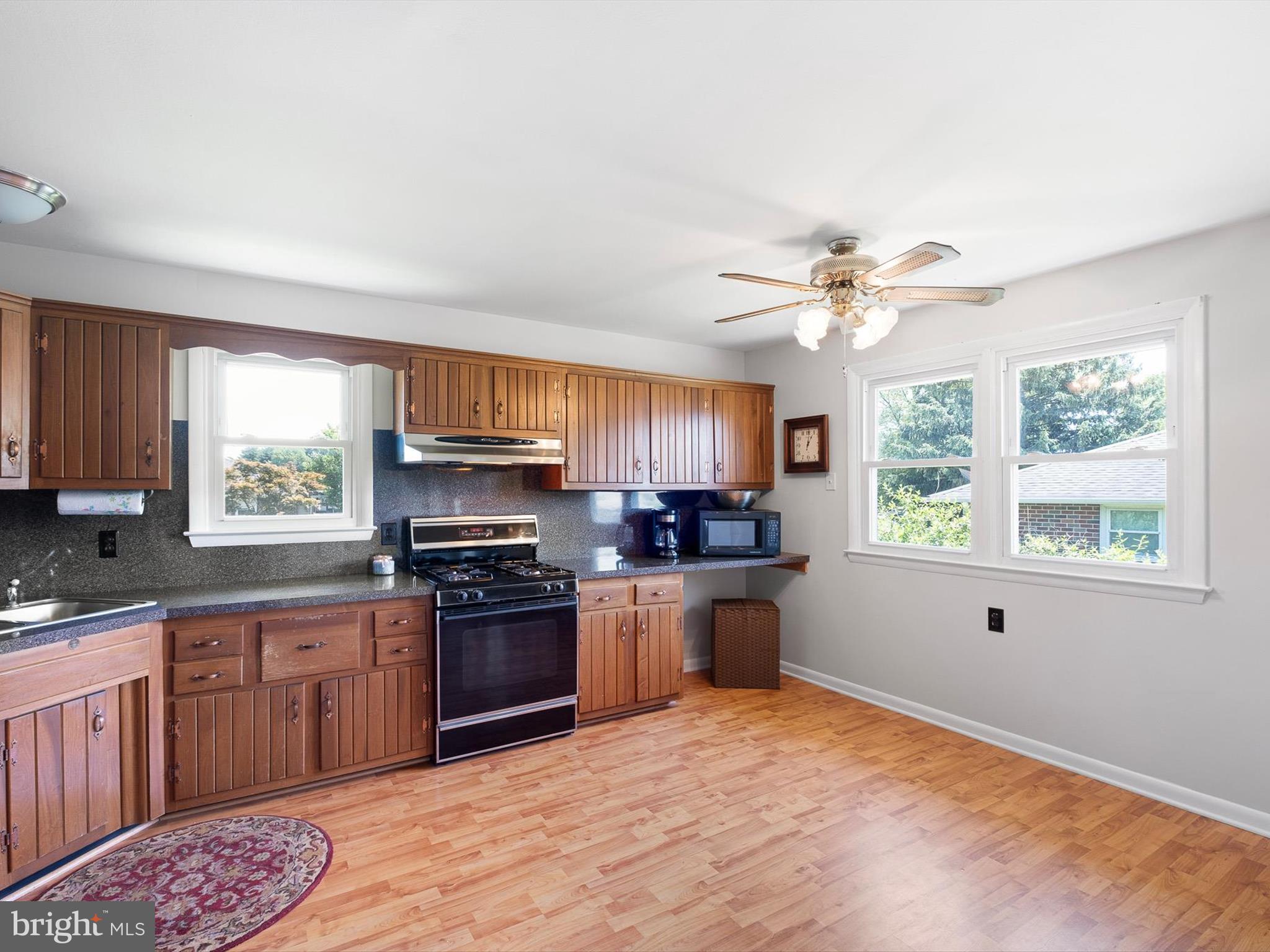 2114 Wrexham Road Wilmington, DE 19810 - Photo 10 of 27 Kitchen has good natural light
