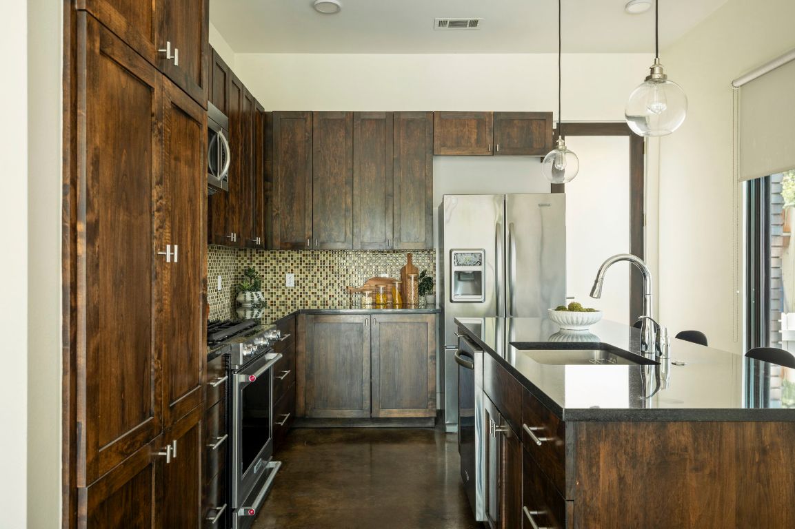 2017 Kinney Avenue, Unit B Austin, TX 78704 - Photo 14 of 38