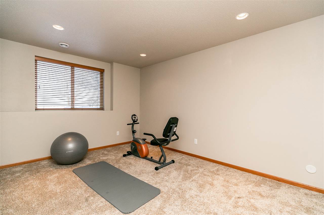 2865 Twinleaf Road Cedar Rapids, IA 52411 - Photo 30 of 35 Gallery Image 30