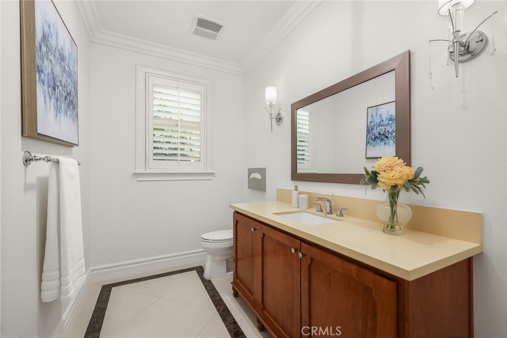 3255 Lombardy Road Pasadena, CA 91107 - Photo 34 of 67 Gallery Image 34