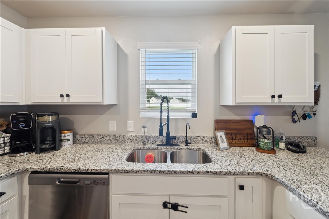 1156 Wilkins Road Midway, GA 31320 - Photo 10 of 39