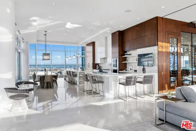 $60,000 | 888 South Olive Street, Unit PH, Los Angeles, CA 90014