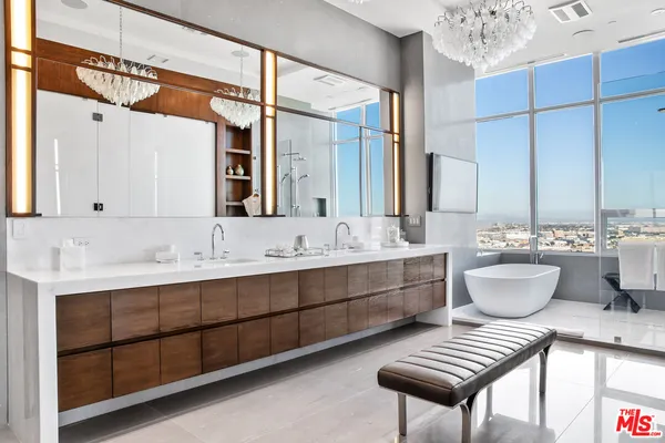 $60,000 | 888 South Olive Street, Unit PH, Los Angeles, CA 90014