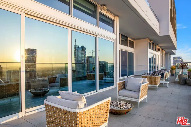 $60,000 | 888 South Olive Street, Unit PH, Los Angeles, CA 90014