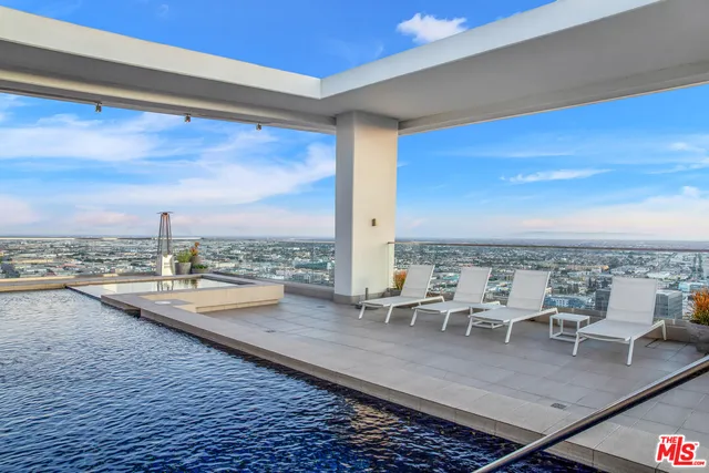 $60,000 | 888 South Olive Street, Unit PH, Los Angeles, CA 90014