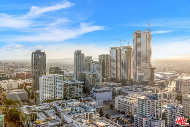 $60,000 | 888 South Olive Street, Unit PH, Los Angeles, CA 90014