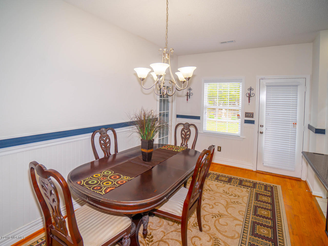 111 Burton Road Southport, NC 28461 - Photo 12 of 34 Dining Area