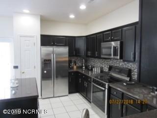 111 Burton Road Southport, NC 28461 - Photo 14 of 34 Kitchen