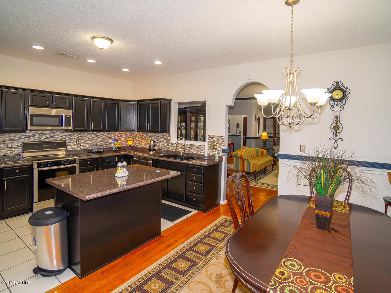 111 Burton Road Southport, NC 28461 - Photo 15 of 34 Kitchen