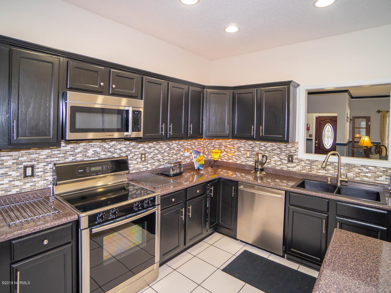 111 Burton Road Southport, NC 28461 - Photo 16 of 34 Kitchen