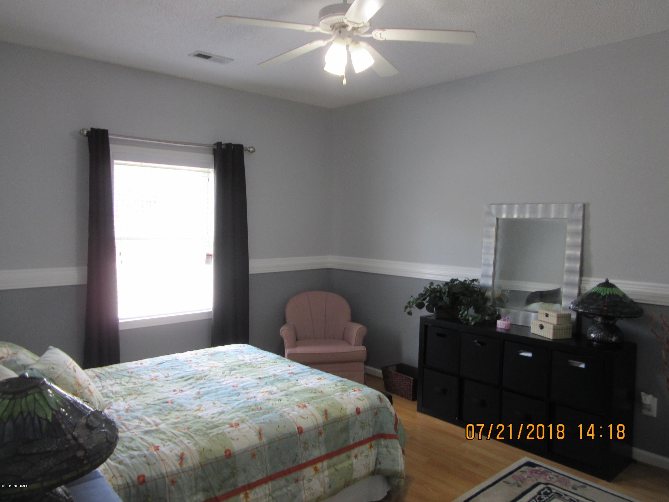 111 Burton Road Southport, NC 28461 - Photo 28 of 34 Bedroom 3