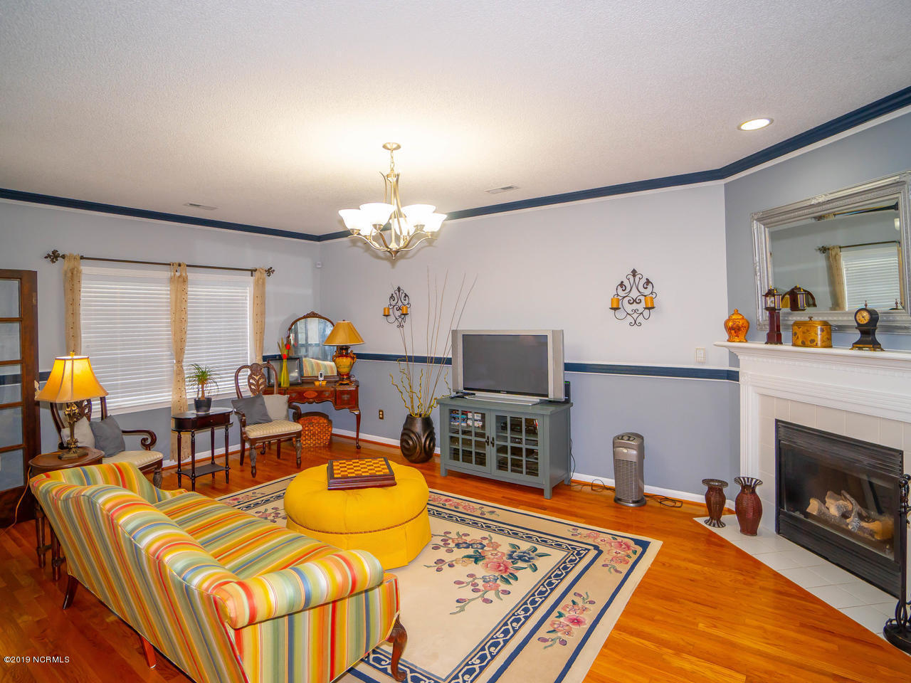111 Burton Road Southport, NC 28461 - Photo 10 of 34 Living Room