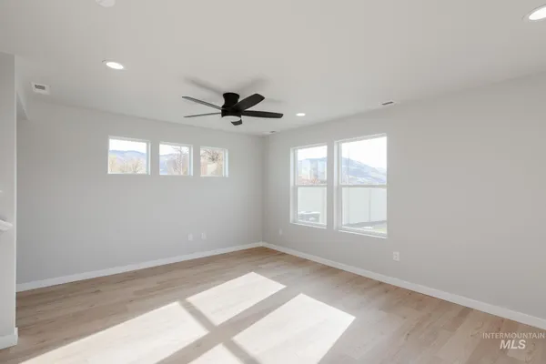 $344,990 | 215 Moose Street, Horseshoe Bend, ID 83629