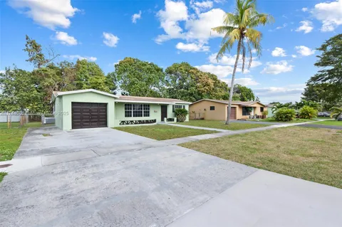 $409,999 | 3285 Northwest 41st Street, Lauderdale Lakes, FL 33309