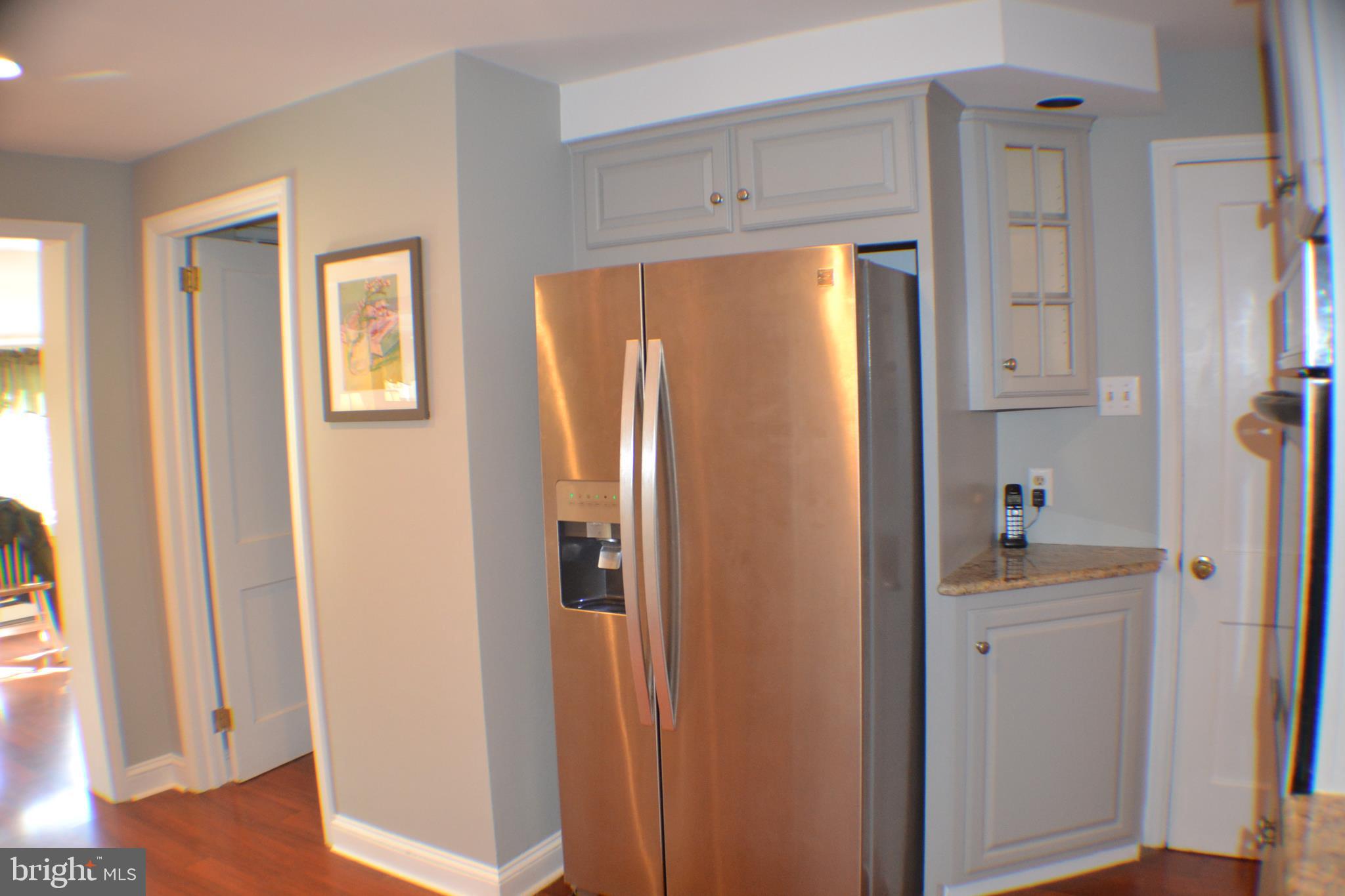 717 Avondale Road Glenside, PA 19038 - Photo 10 of 19 Kitchen