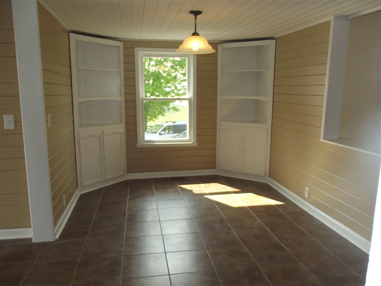 7597 Goods Mill Road Harrisonburg, VA 22801 - Photo 8 of 23 a view of an empty room with a window