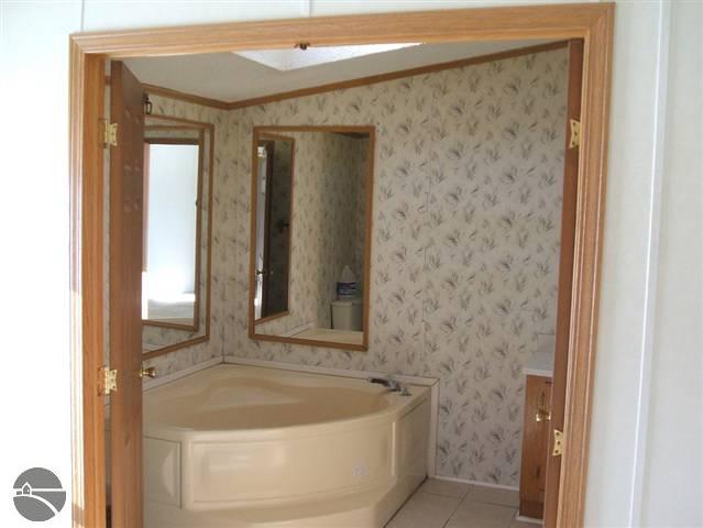 8510 Eroadman Road Merritt, MI 49667 - Photo 21 of 25 1723008-20.JPG